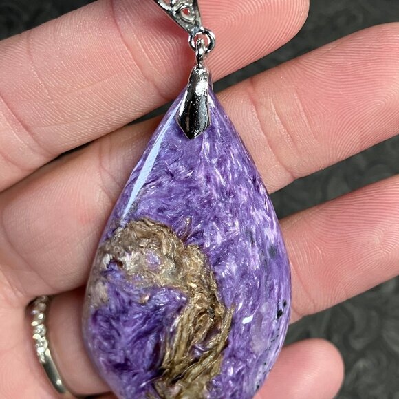 Ultra Chatoyant Charoite Tinaksite Pendant Stone Crystal Jewelry - Picture 10 of 10